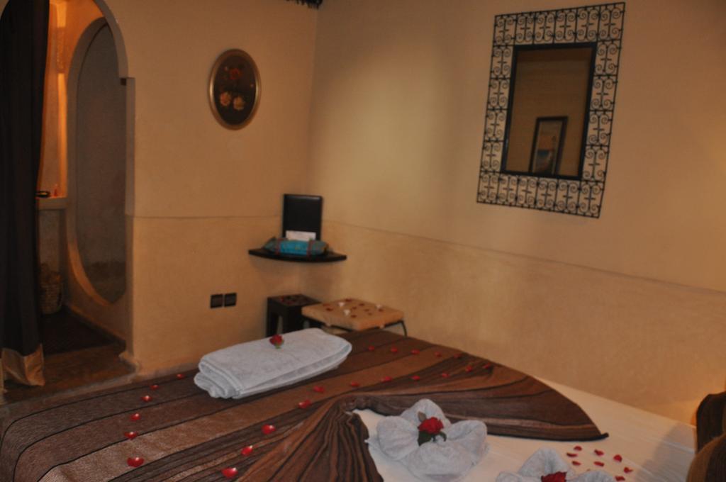 Riad Des Etoiles Marrakesh Exterior photo